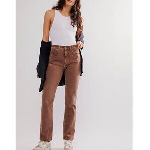 🆕 FREE PEOPLE We The Free Xena Slim Straight Jeans / Chocolate Mousse